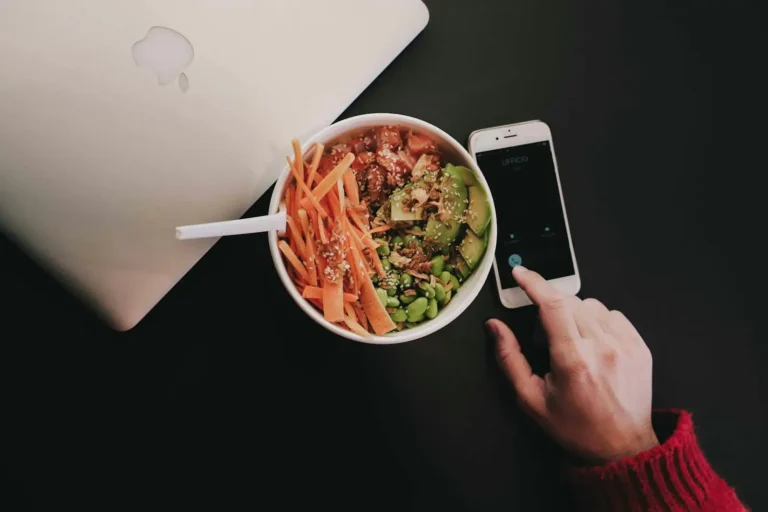 Recettes light rapides : six idées prêtes en 25 minutes qui calent vraiment