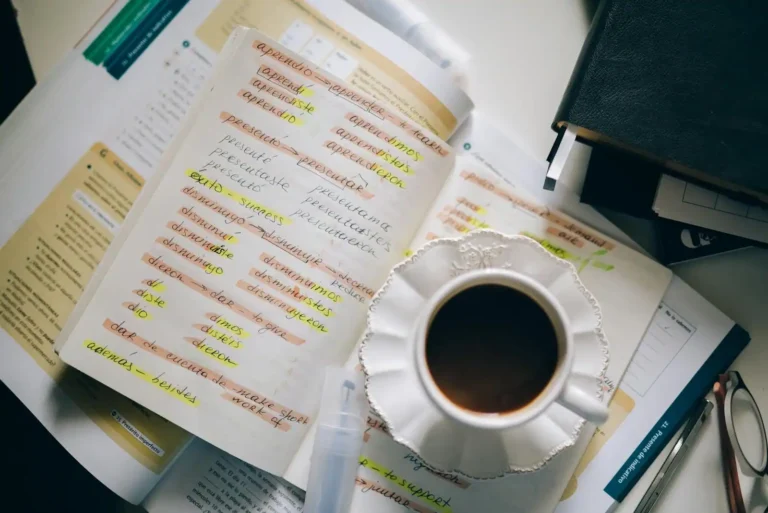 Dire « italienne » en espagnol : traduction, genre et usages