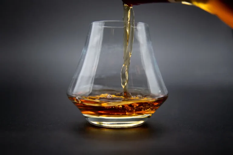 Whisky : comprendre, choisir et déguster ce spiritueux