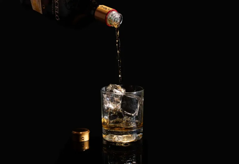 Le rhum de La Réunion : mélasse, grandes maisons et rhum arrangé
