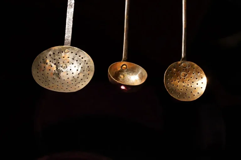 Ustensile de cuisine en 7 lettres : toutes les solutions